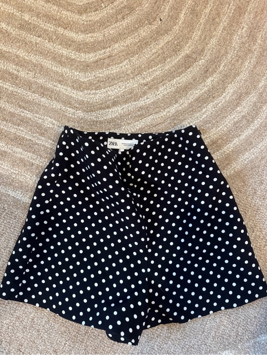 Zara | Shorts | Zara Black Polka Dot Shorts | Poshmark